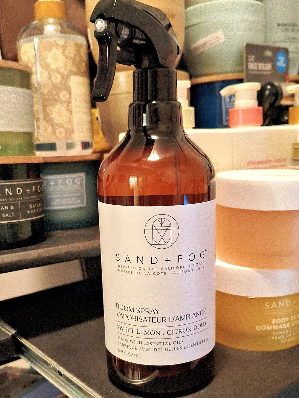 SAND + FOG Sweet Lemon Room Spray 33.8 fl oz / 1 L